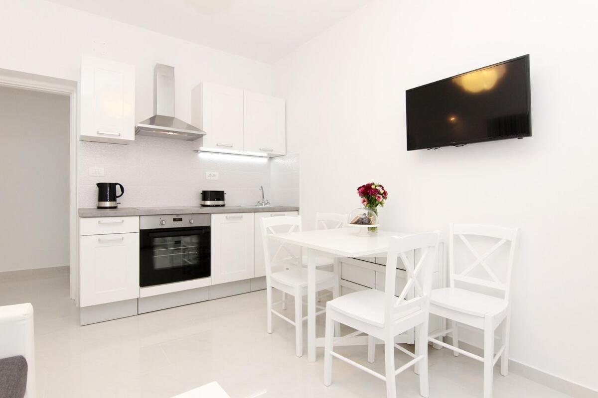 Apartment Lu Split Bagian luar foto